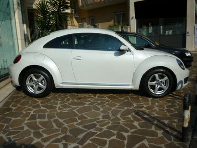 Volkswagen Maggiolino 1.2 TSI Design (8)