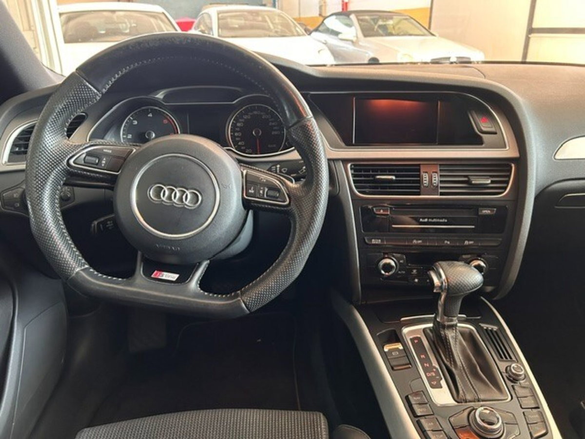 Audi A4 Avant 2.0 TDI 143CV F.AP. multitronic Advanced (13)