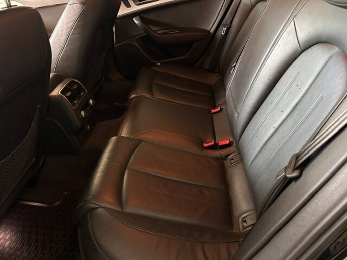 Audi A6 Avant 3.0 TDI 272 CV quattro S tronic (13)