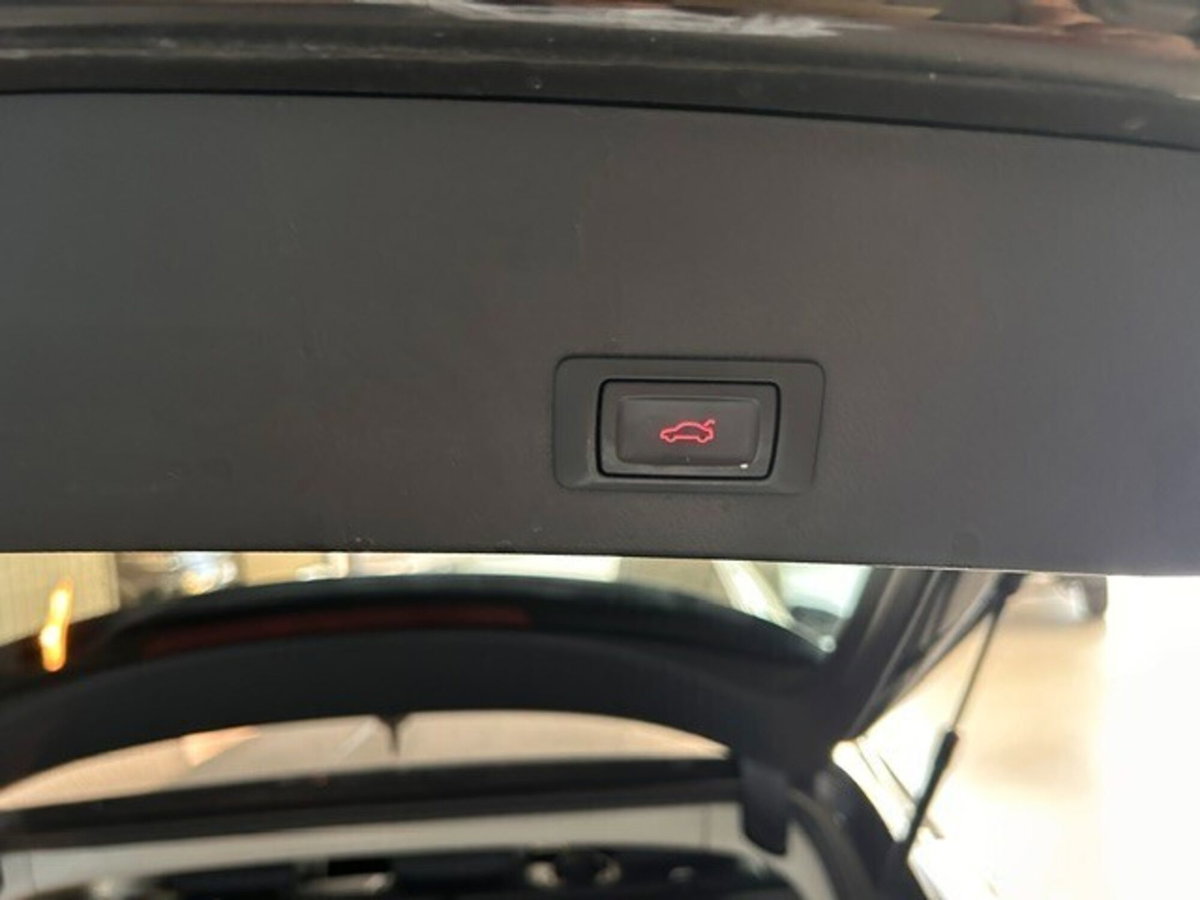 Audi A6 Avant 3.0 TDI 272 CV quattro S tronic (18)