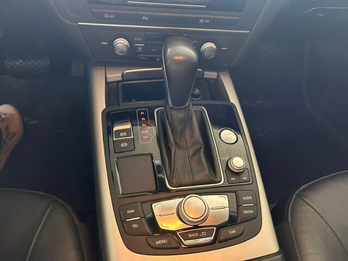Audi A6 Avant 3.0 TDI 272 CV quattro S tronic (8)