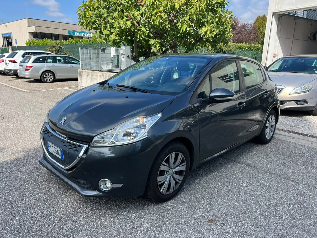 Peugeot 208 82 5 porte Access (5)