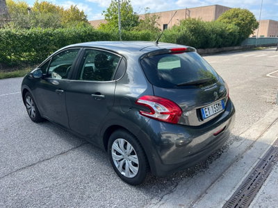 Peugeot 208 82 5 porte Access (8)