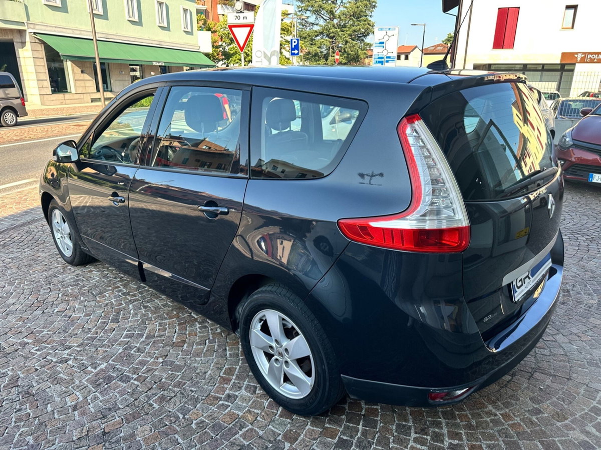 Renault Scenic E-Tech Electric 1.5 dCi 110CV Dynamique (4)