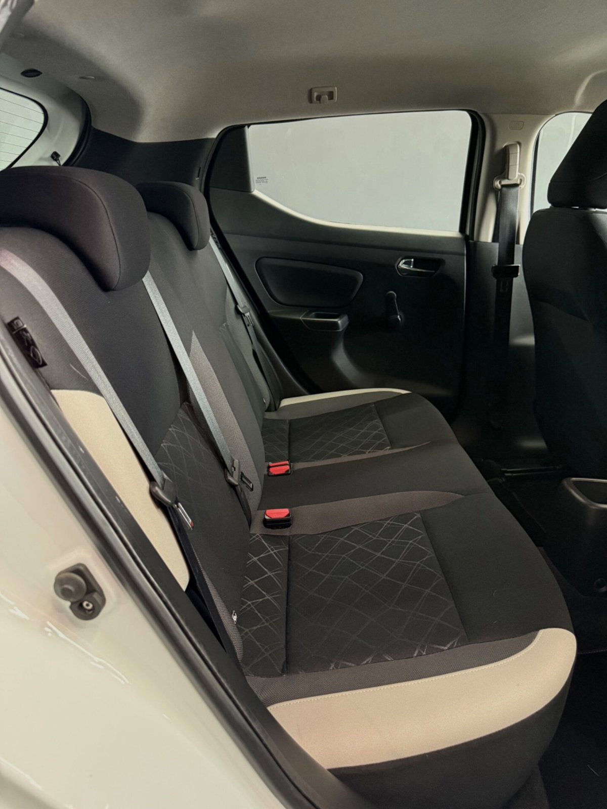 Nissan Micra 1.5 dCi 8V 5 porte N-Connecta (17)