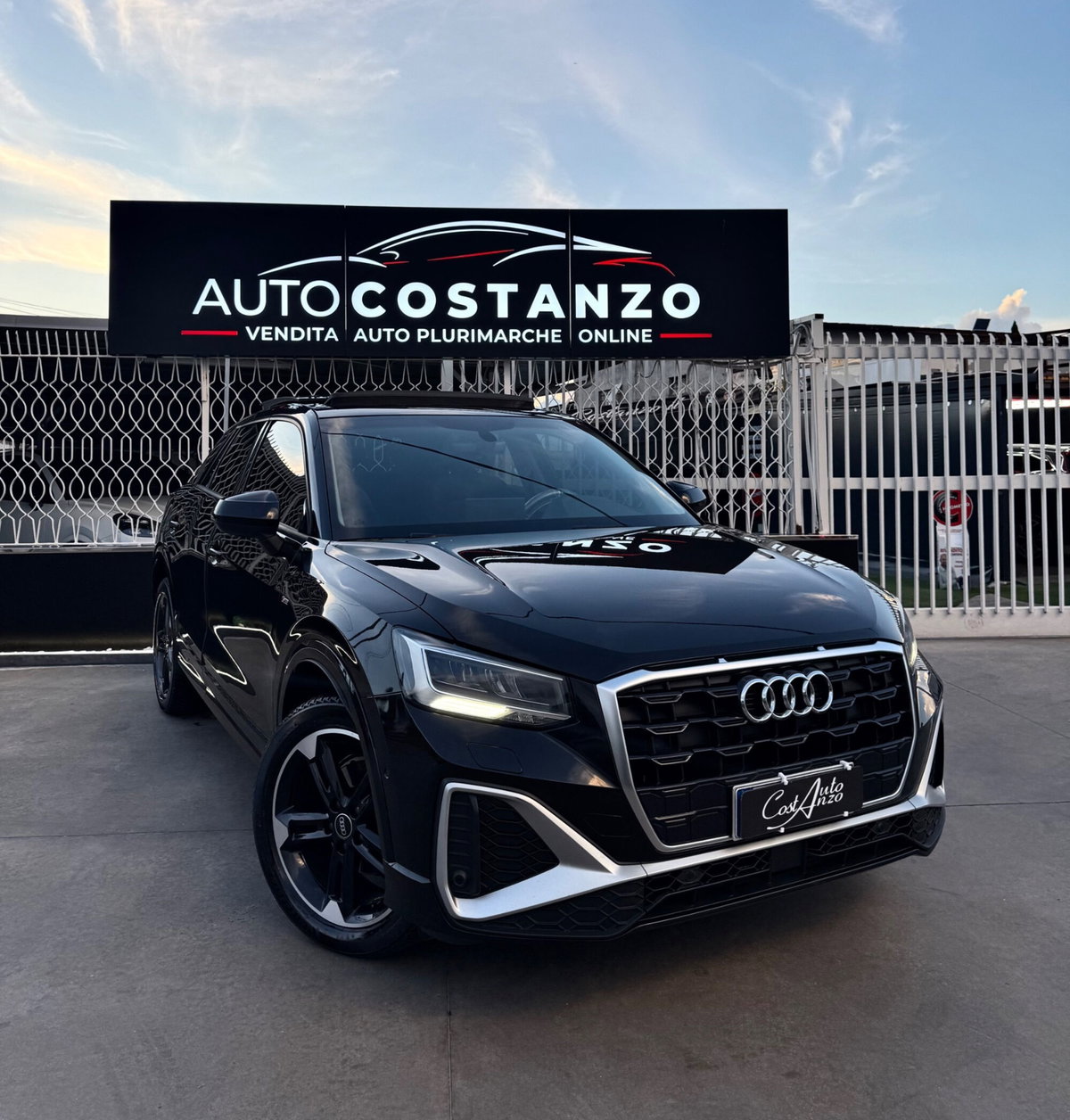 Audi Q2 Q2 30 TDI S tronic Identity Black