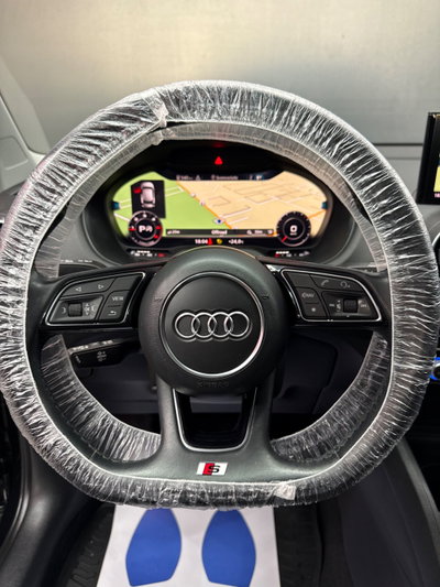 Audi Q2 Q2 30 TDI S tronic Identity Black (10)