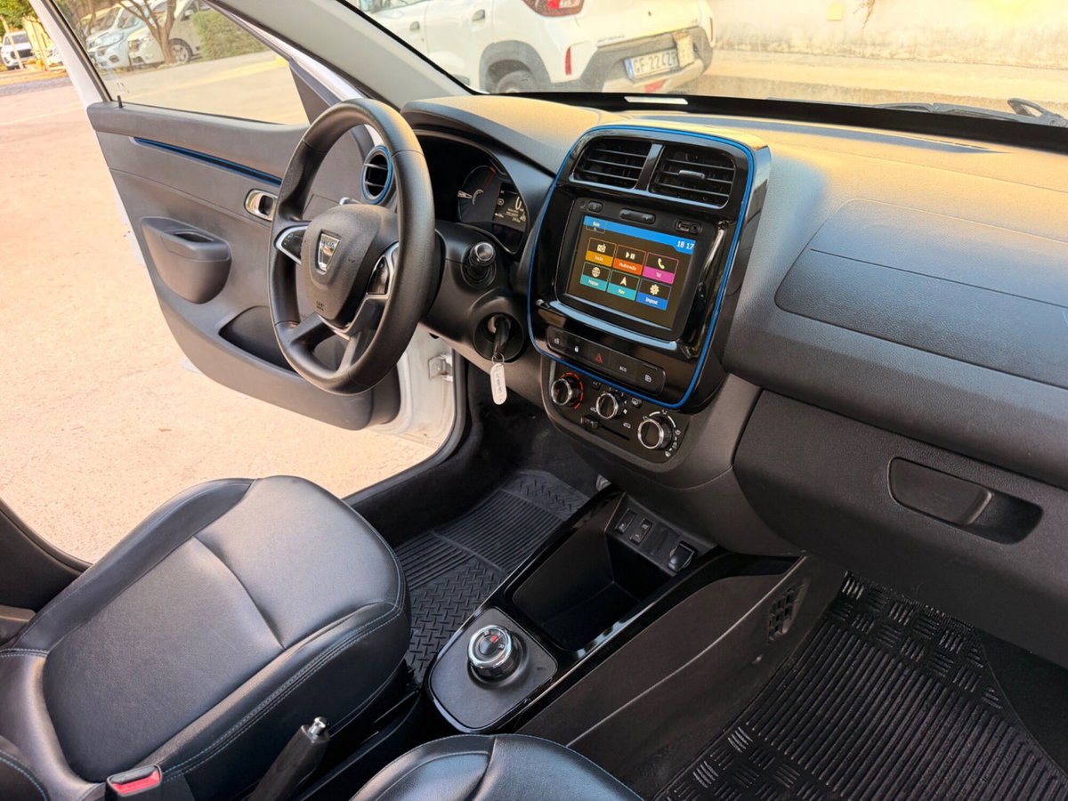 Dacia Spring Comfort Plus Electric 45 (11)