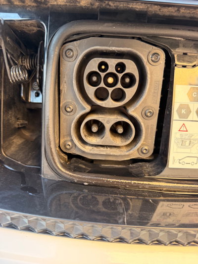 Dacia Spring Comfort Plus Electric 45 (13)