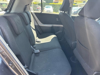Toyota Yaris 1.0 5 porte (16)
