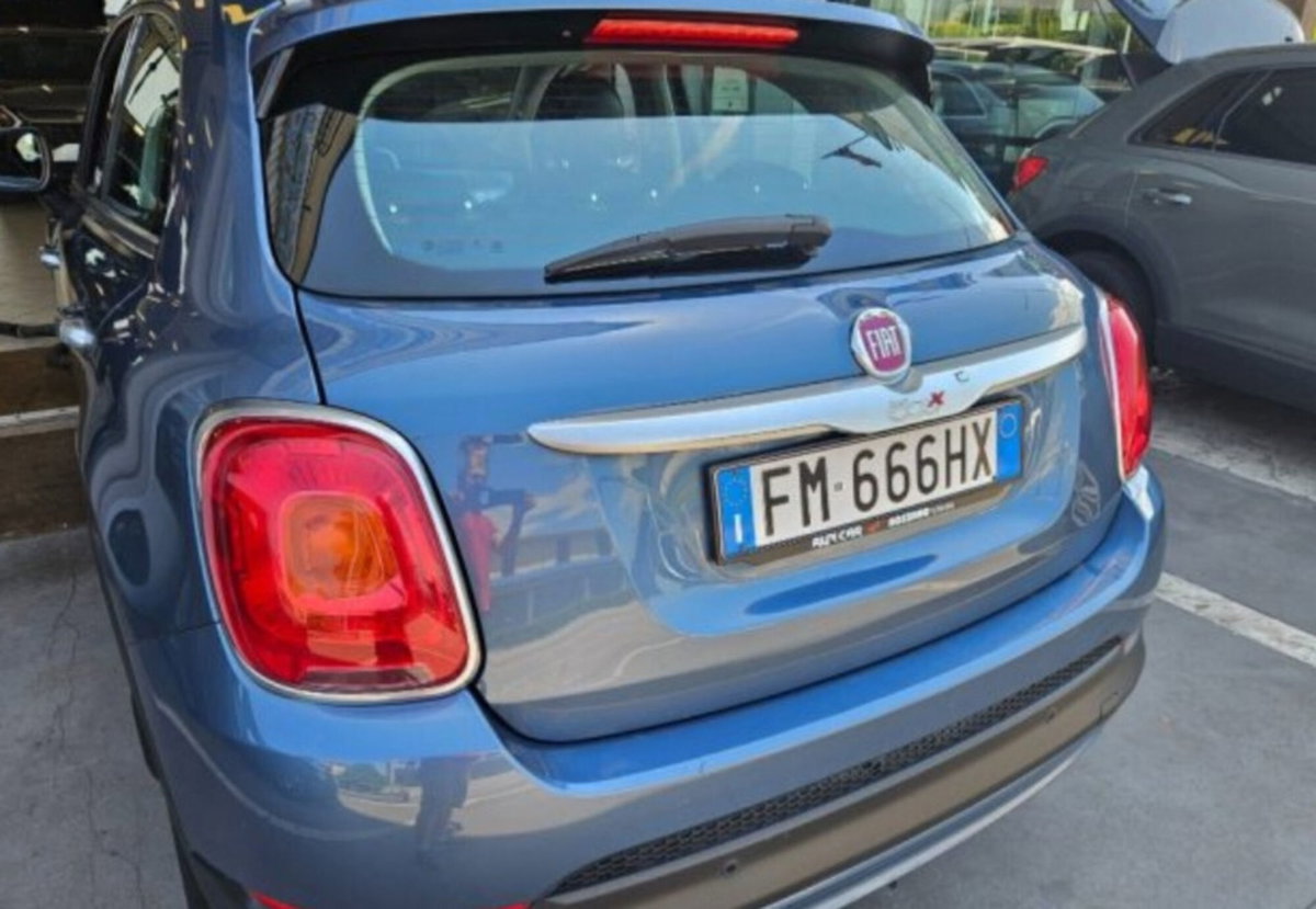 Fiat 500X 1.3 MultiJet 95 CV Mirror (2)