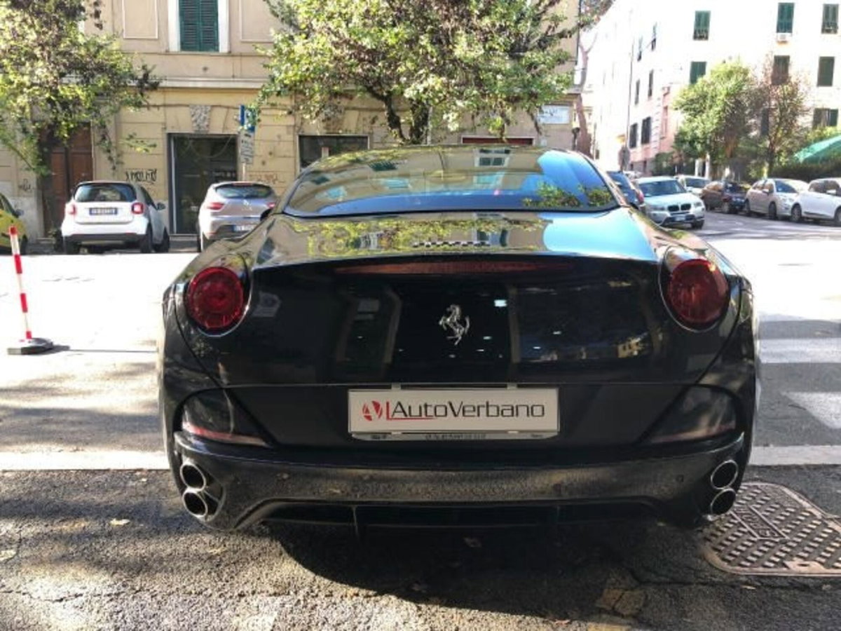 Ferrari California Spider California DCT (9)