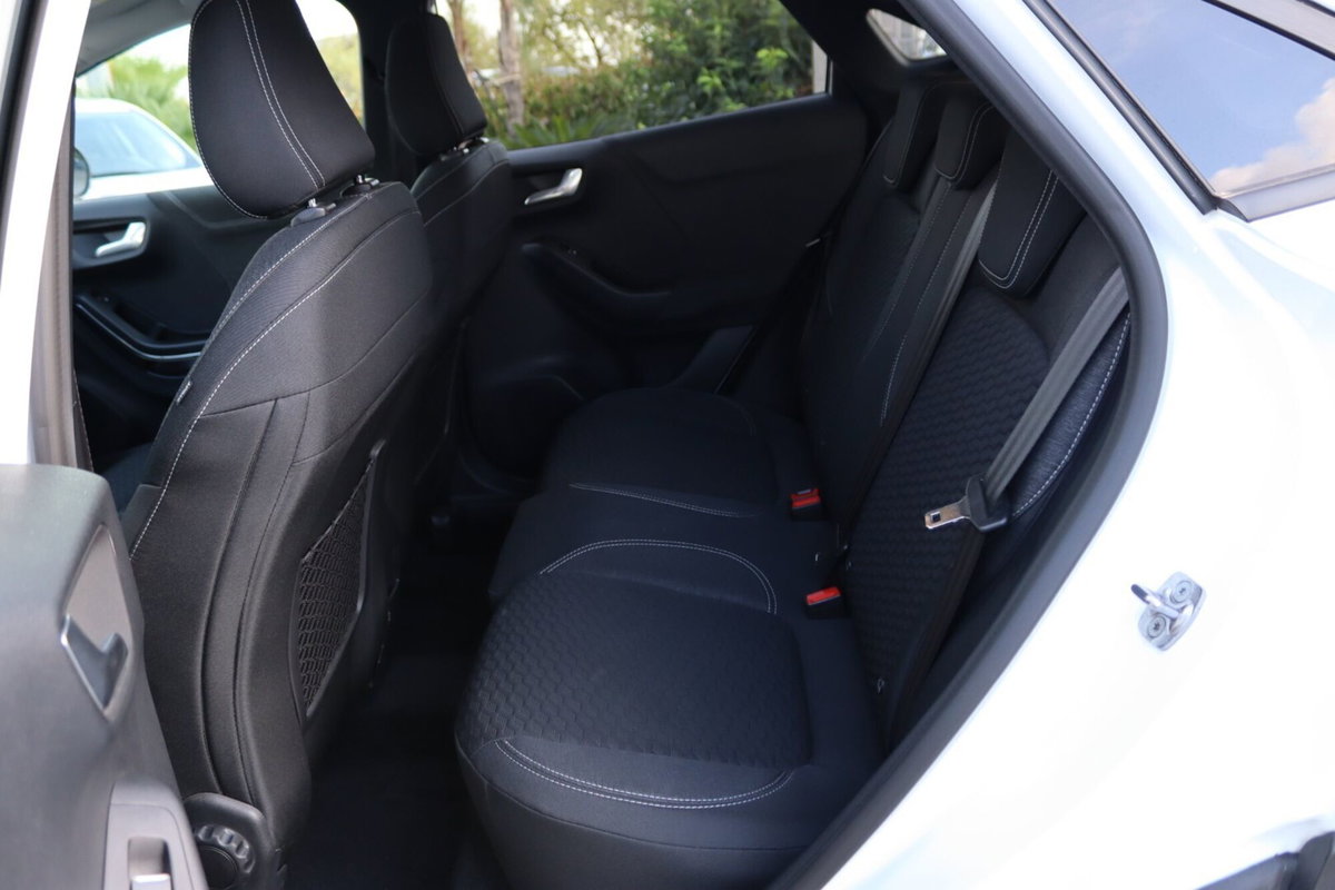 Ford Puma 1.5 EcoBlue 120 CV S&S Titanium (12)