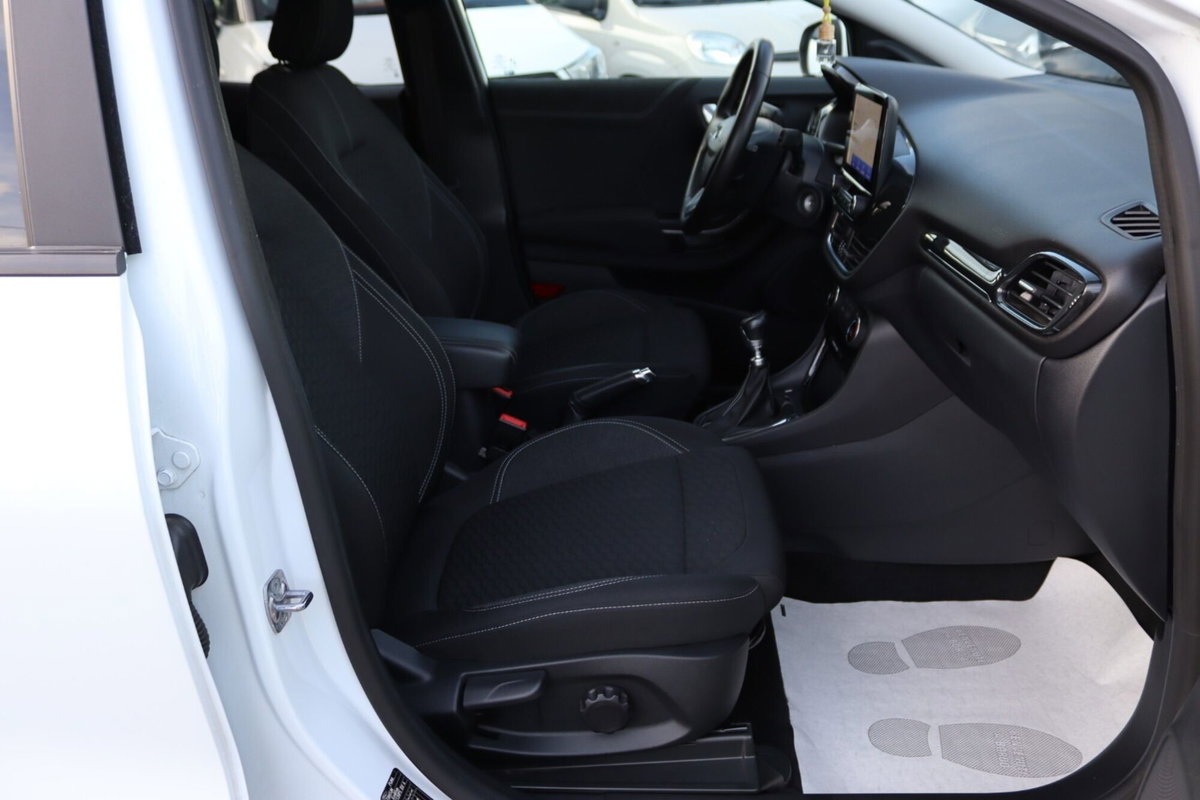 Ford Puma 1.5 EcoBlue 120 CV S&S Titanium (16)