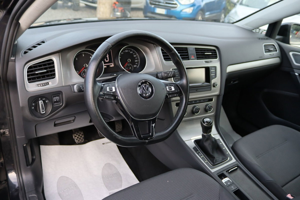 Volkswagen Golf 1.6 TDI 5p. Comfortline BlueMotion Technology (10)