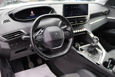 Peugeot 3008 BlueHDi 130 S&S EAT8 Allure Pack (10)
