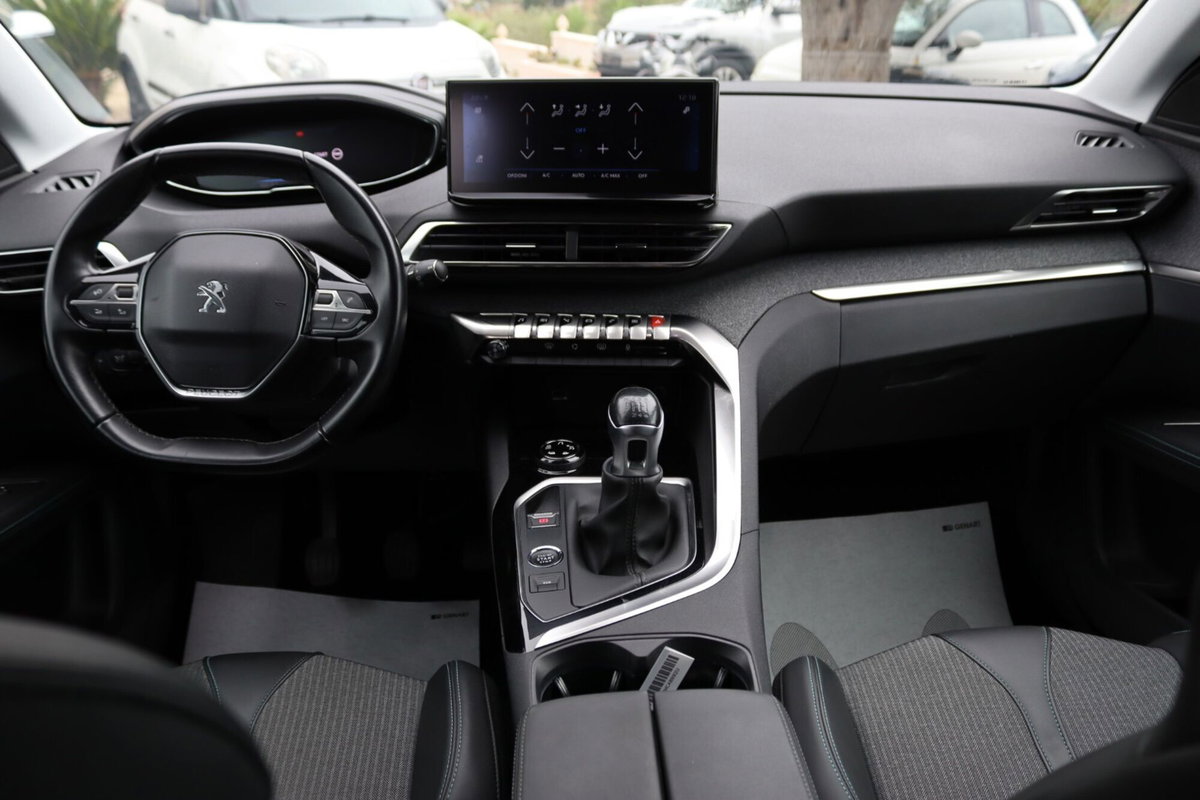 Peugeot 3008 BlueHDi 130 S&S EAT8 Allure Pack (13)