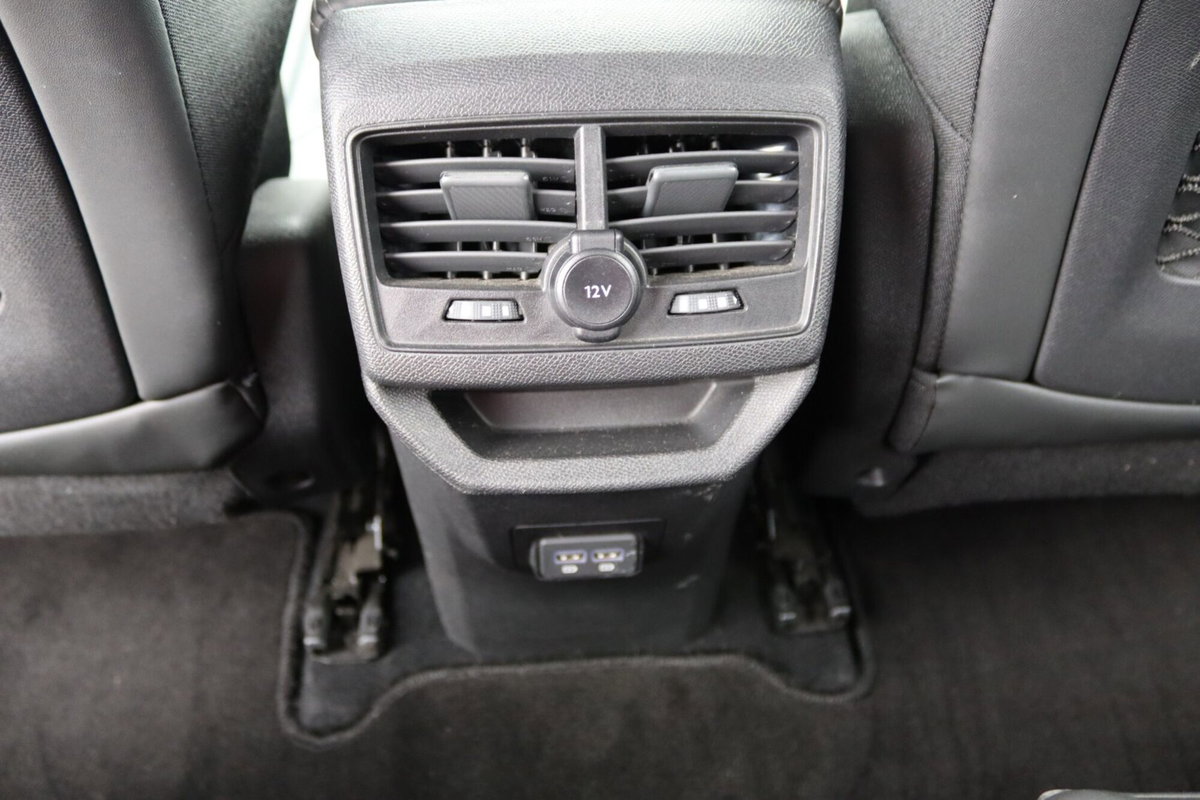 Peugeot 3008 BlueHDi 130 S&S EAT8 Allure Pack (14)