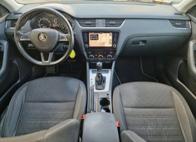 Skoda Octavia Station Wagon 1.4 TSI DSG Wagon Executive Plus G-Tec (10)