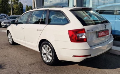 Skoda Octavia Station Wagon 1.4 TSI DSG Wagon Executive Plus G-Tec (6)