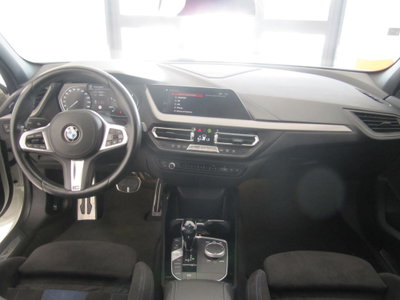 BMW Serie 1 116d 2.0 116CV cat 5 porte Attiva DPF (5)