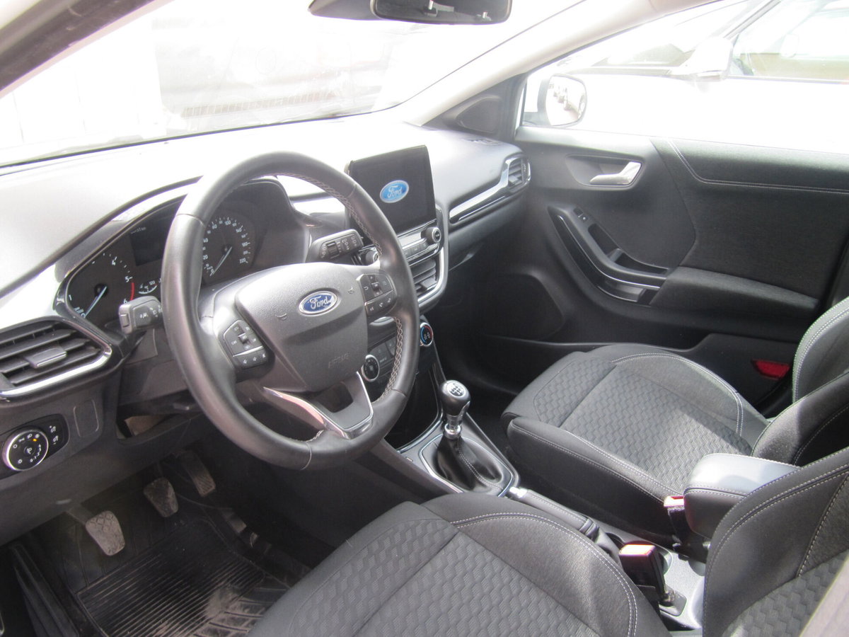 Ford Puma 1.5 EcoBlue 120 CV S&S Titanium (5)