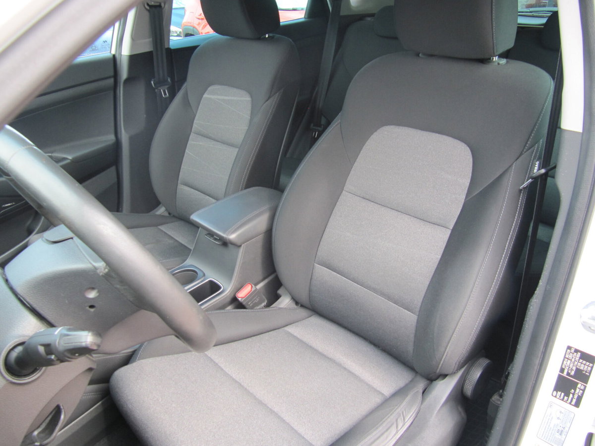 Hyundai Tucson 1.6 CRDi Exellence (16)