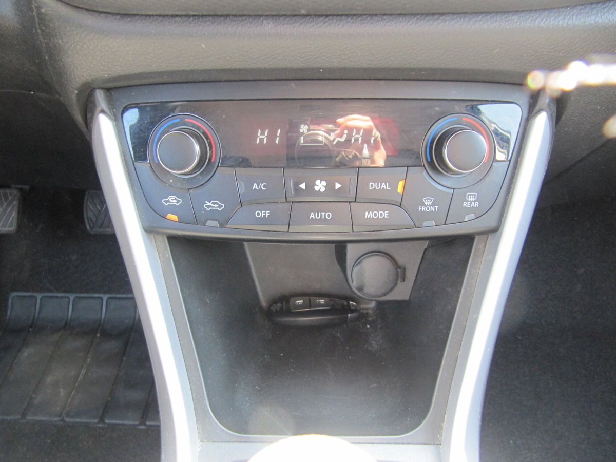 Suzuki S-Cross 1.6 DDiS Style (8)