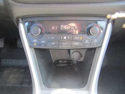 Suzuki S-Cross 1.6 DDiS Style (8)