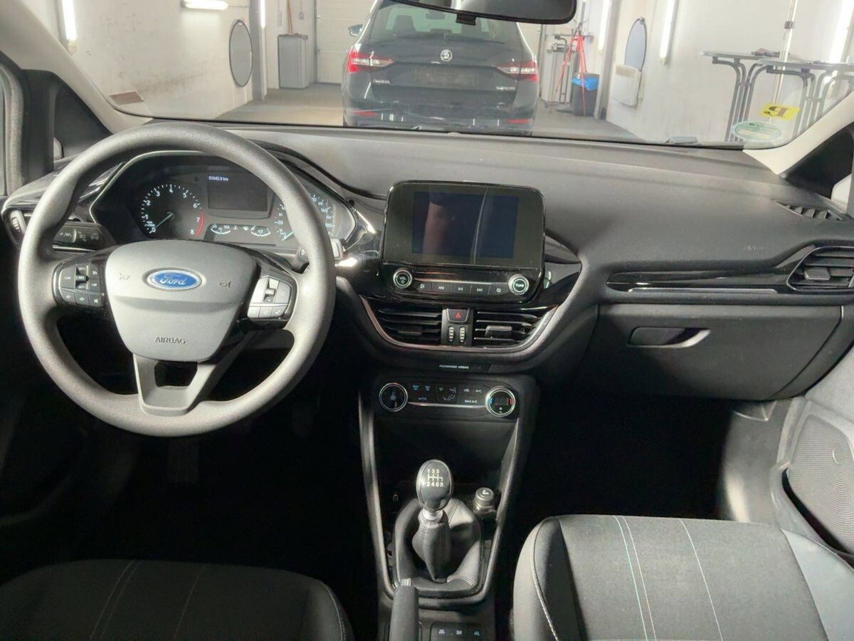 Ford Fiesta Active 1.0 Ecoboost 100 CV (2)