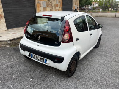 Peugeot 107 68CV 5p. Superga (6)