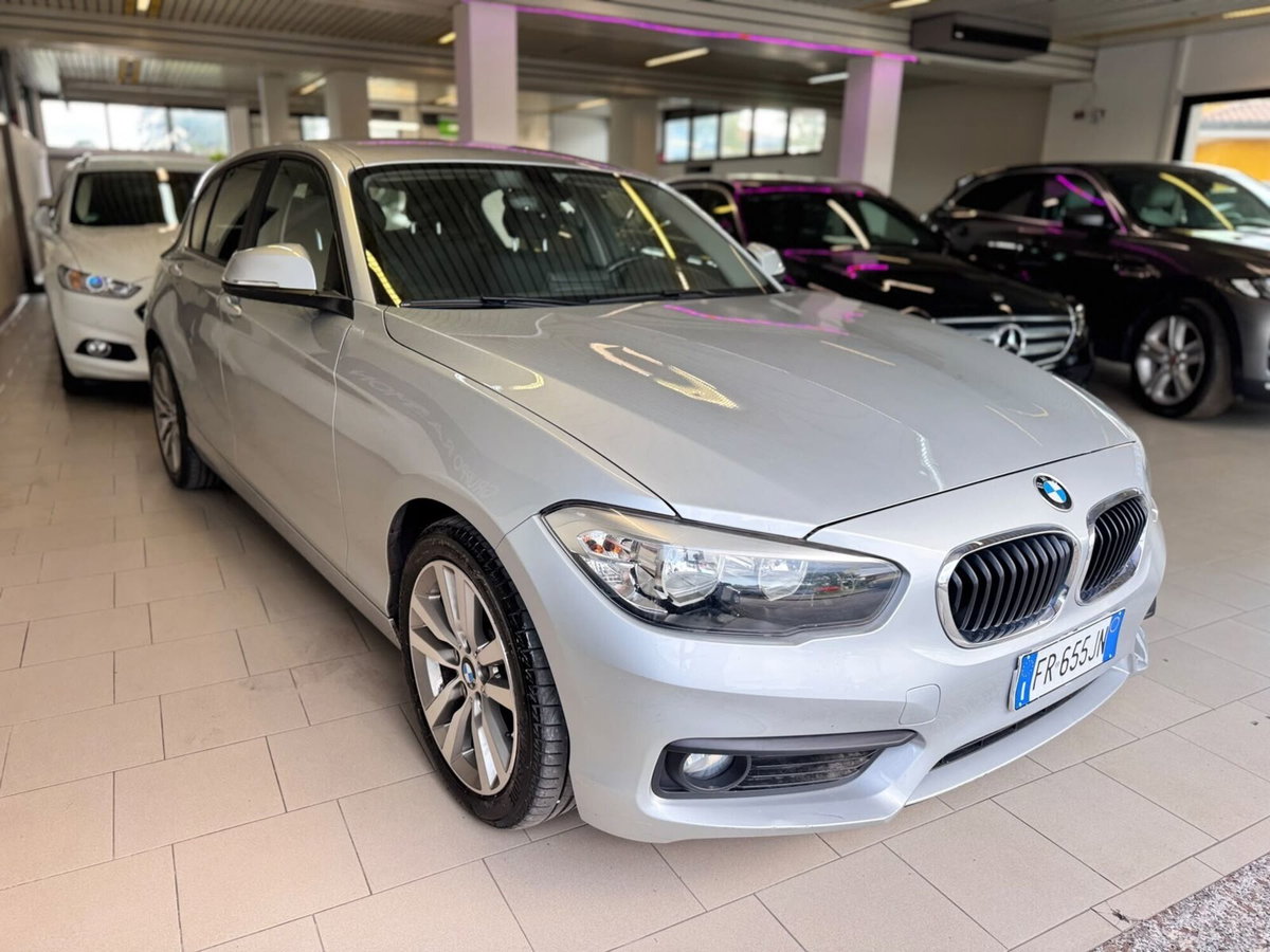 BMW Serie 1 116d 2.0 116CV cat 5 porte Attiva DPF (3)