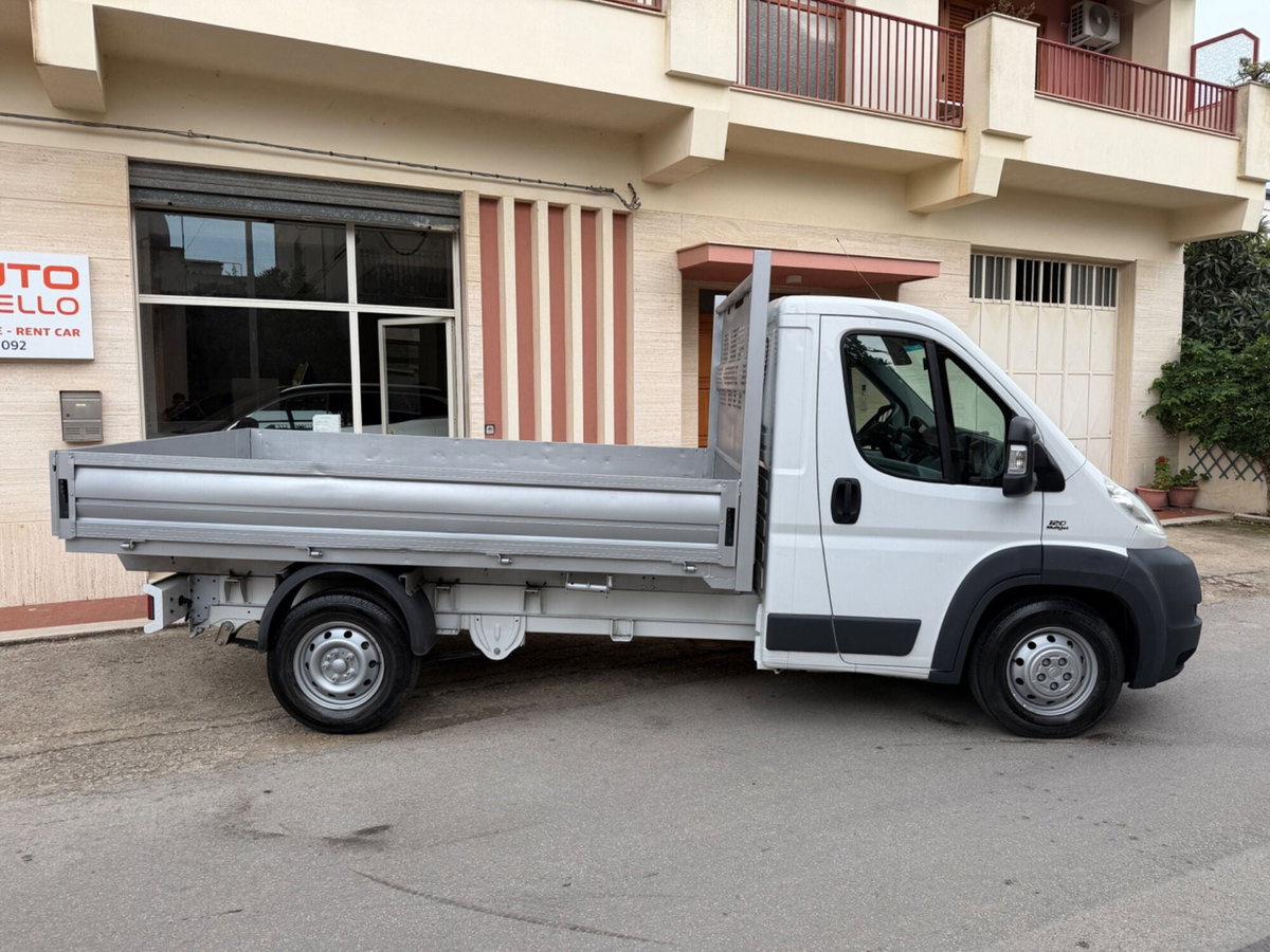 Fiat Ducato Furgone 30 2.3 MJT PC-TN Furgone (2)