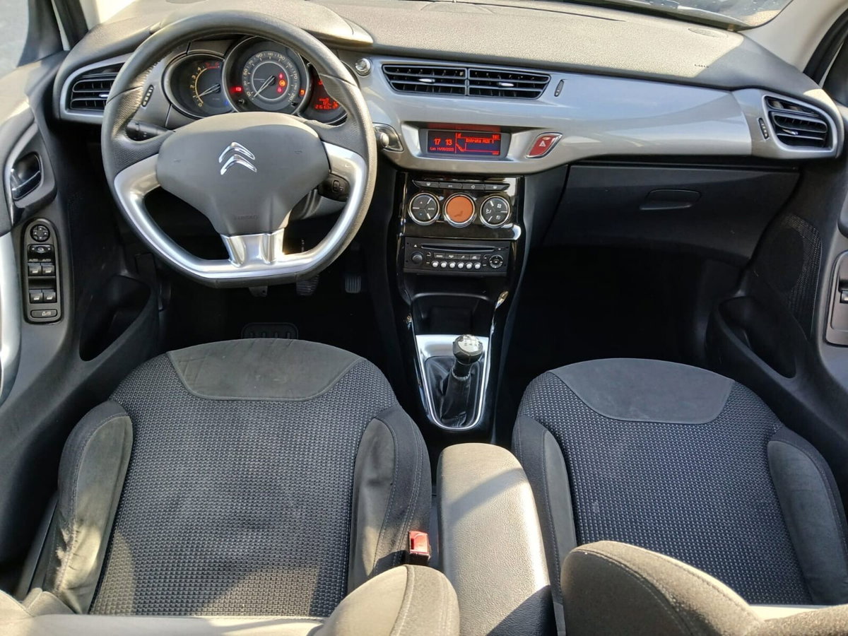 Citroen C3 1.4 HDi 70CV Exclusive (5)