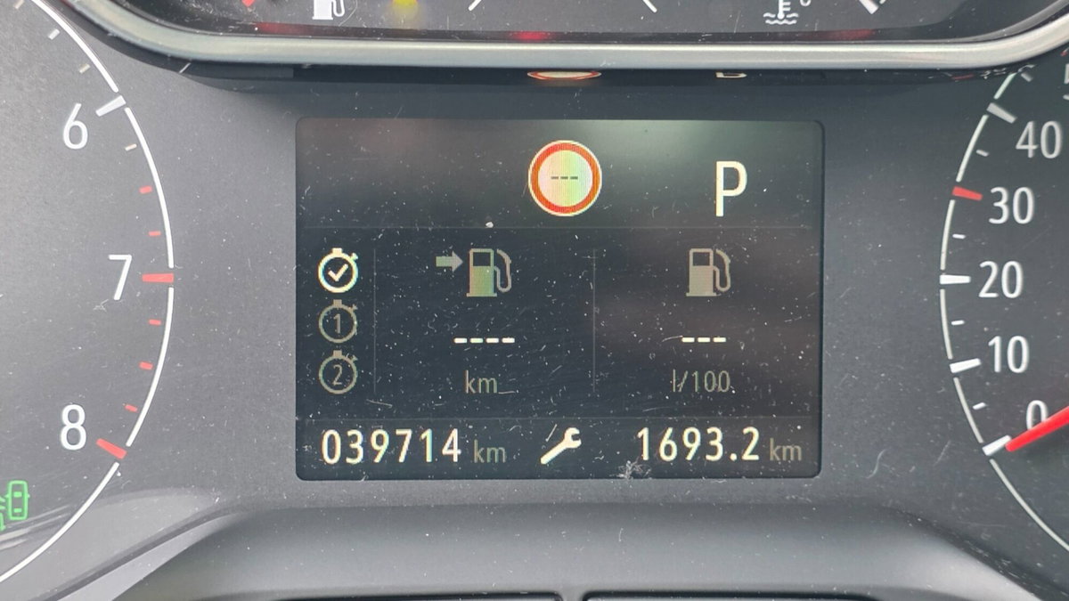 Opel Crossland X 1.2 Turbo 12V 110 CV Start&Stop aut. Ultimate (18)