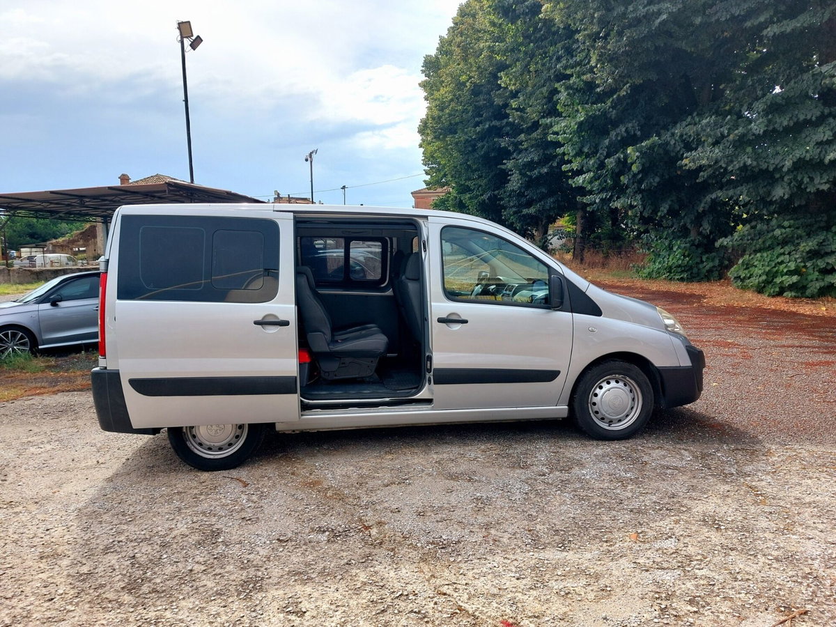 Peugeot Expert Furgone 2.0 HDi 120CV FAP PC Comfort 9P (9)