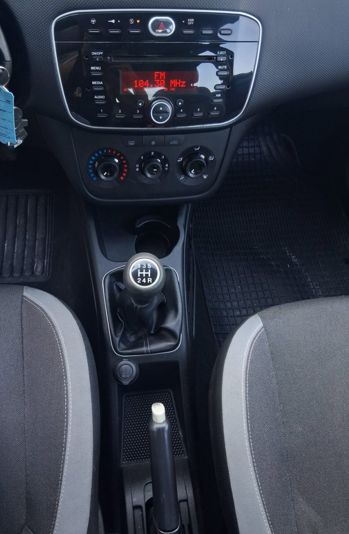 Fiat Grande Punto 1.3 MJT 90 CV 3 porte Speed (8)