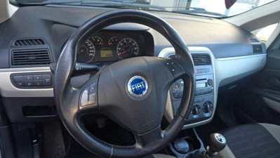 Fiat Grande Punto 1.4 5 porte Dynamic usata
