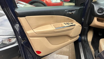 Lancia Delta 1.6 MJT DPF Oro (6)