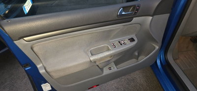 Volkswagen Golf 1.9 TDI 5p. Trendline (19)