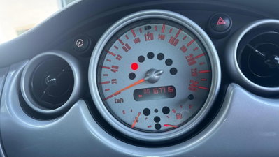 MINI Mini 1.6 16V Cooper (13)