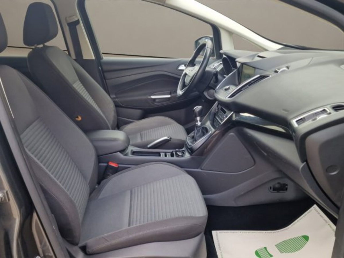 Ford C-Max 1.5 TDCi 120CV Powershift Start&Stop Titanium (18)