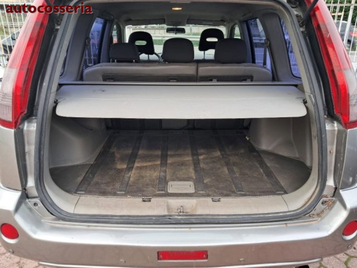 Nissan X-Trail 2.2 TD Di Elegance (4)