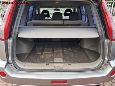 Nissan X-Trail 2.2 TD Di Elegance (4)