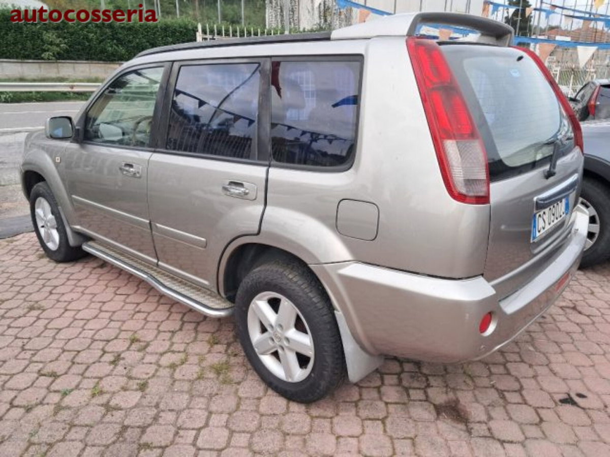 Nissan X-Trail 2.2 TD Di Elegance (6)