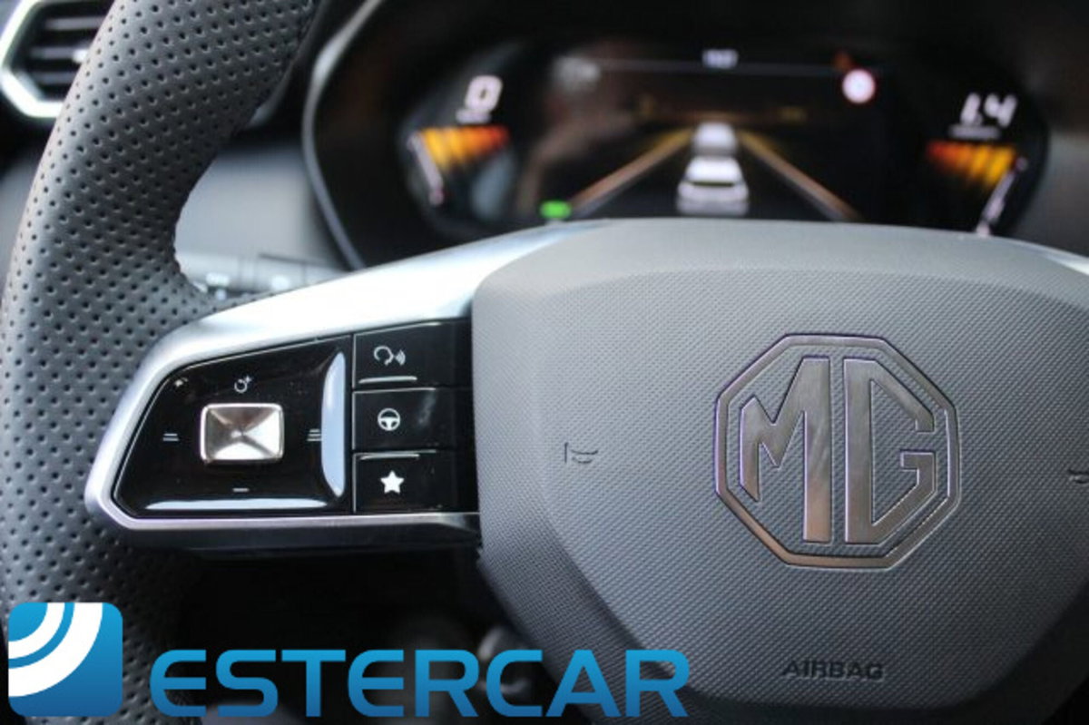 Mg ZS ZS 1.5 Luxury (5)