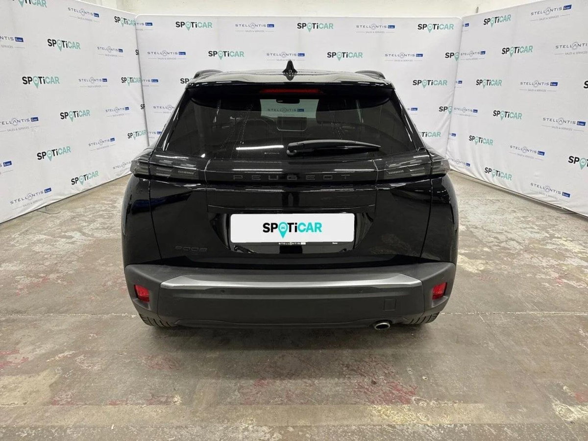 Peugeot 2008 BlueHDi 130 S&S EAT8 Allure Pack (6)