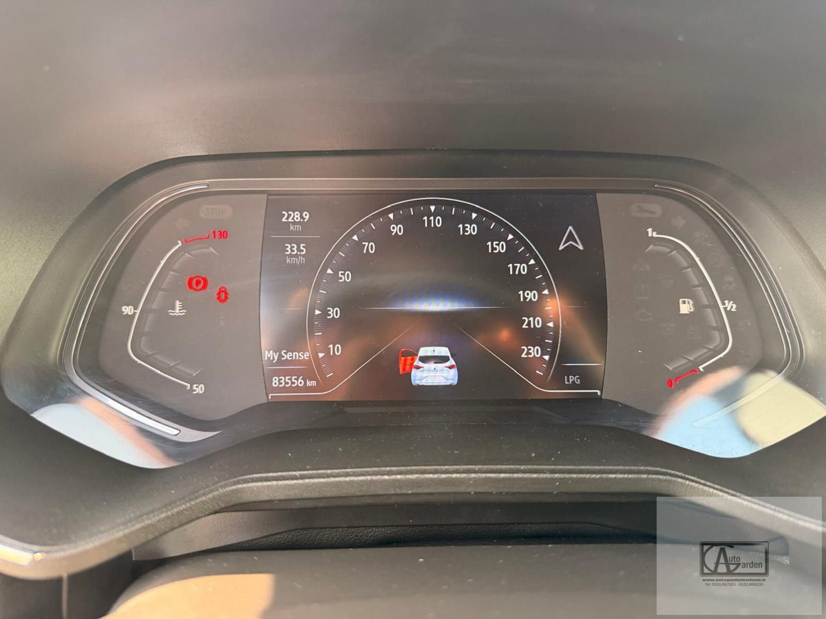 Renault Clio TCe 100 CV GPL 5 porte Intens (9)