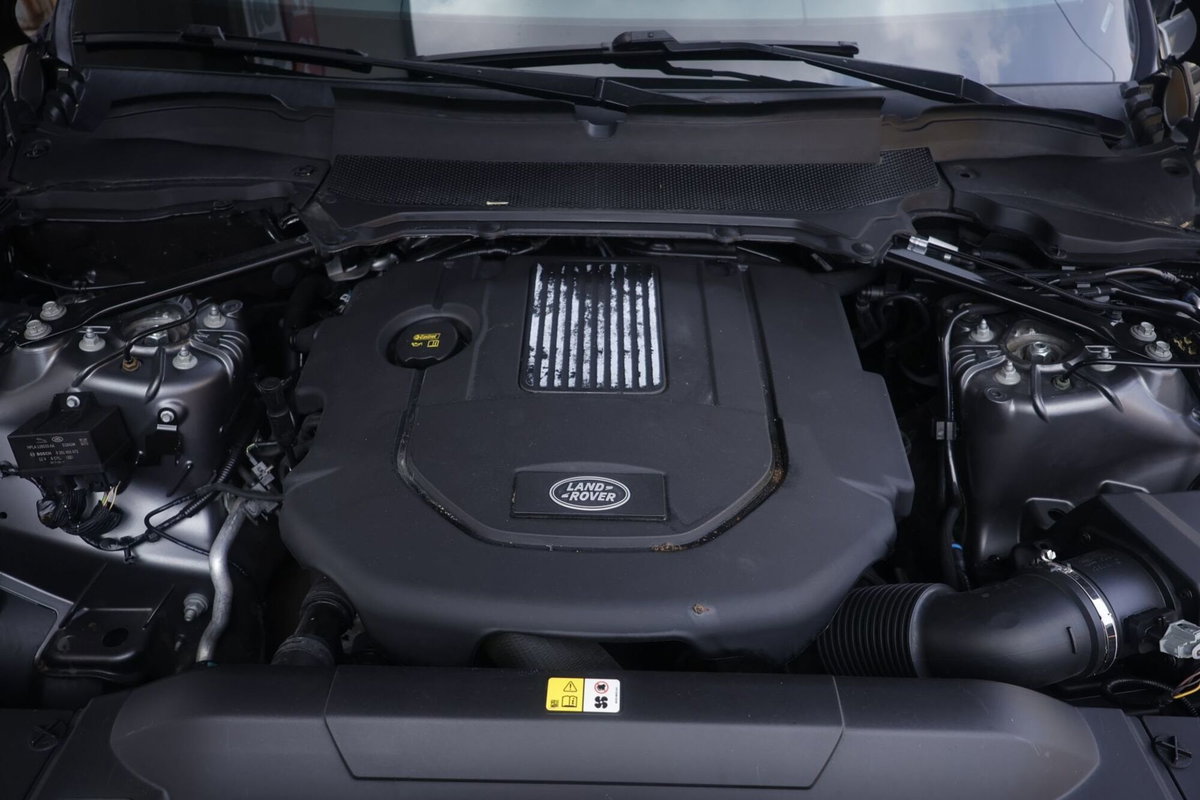 Land Rover Range Rover Sport 3.0 SDV6 249 CV HSE Dynamic (20)