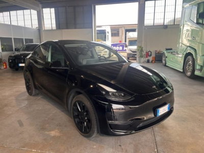 Tesla Model Y Long Range Dual Motor awd (3)
